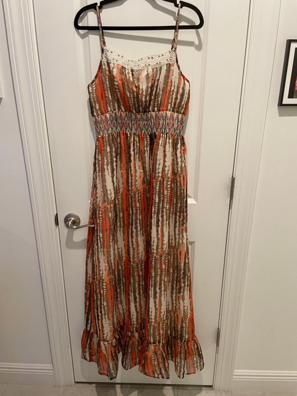 Brand New!!!Romeo & Juliet Couture Orange Multi-Print Crochet-Trim Maxi Dress